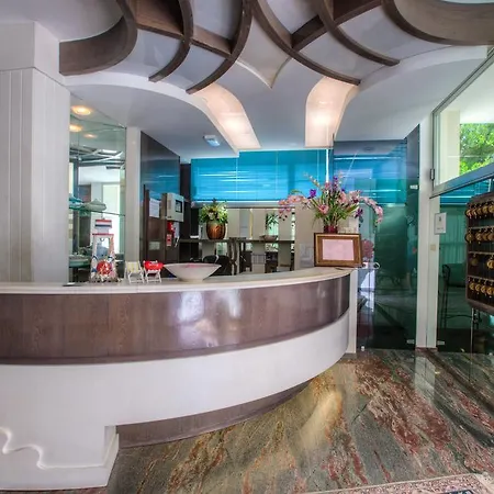 Napoleon Hotel 3*