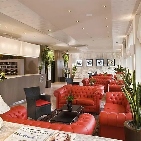 Hotel Napoleon Cattolica